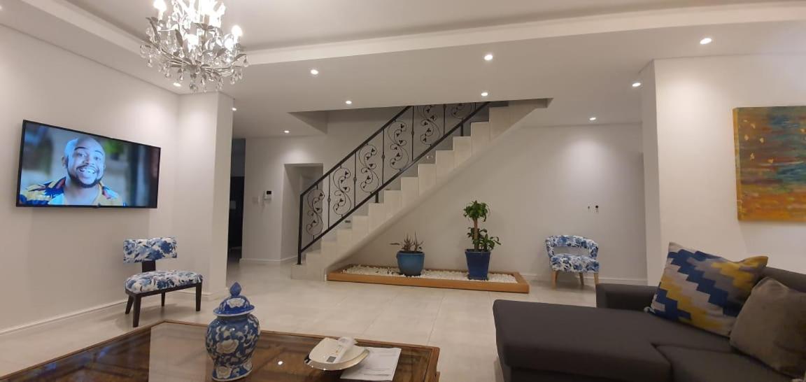 Villa Parisienne Modern Guest House Cape Town Exterior photo